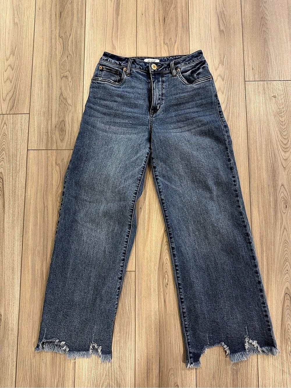 STS Blue Sabrina High Rise Straight Leg Jeans in Blue Waist 26